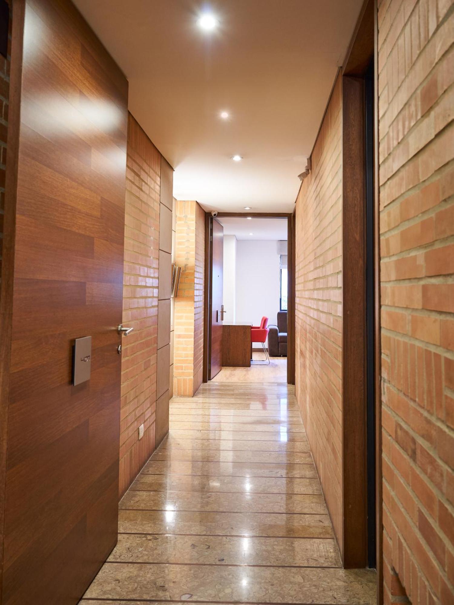 84 Dc Bogota Hotell Exteriör bild