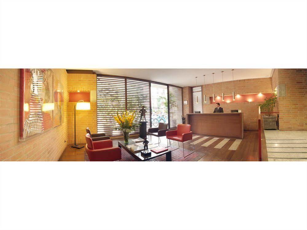 84 Dc Bogota Hotell Exteriör bild